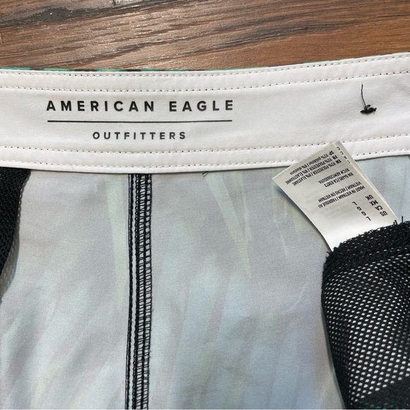 American Eagle Outfitters Men’s Large L Swim Trunks Unlined Tropical Beach Green - Picture 5 of 9
